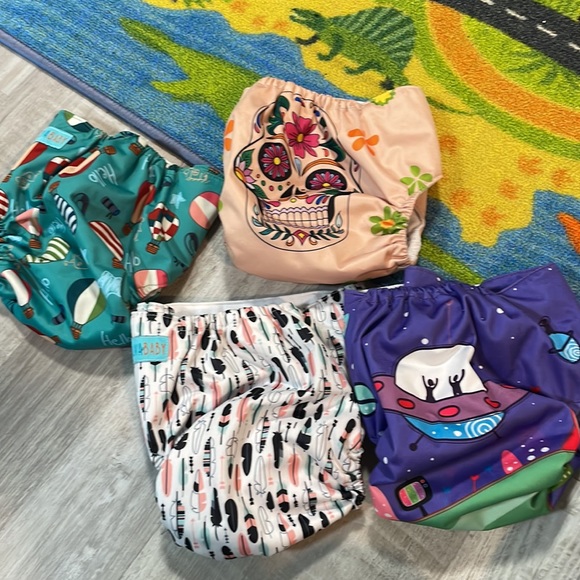 4 Pack Reusable Diapers - Picture 10 of 10